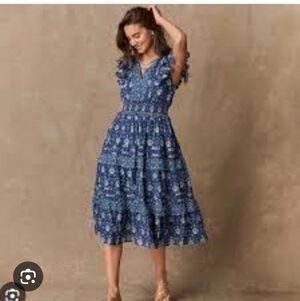 Sundance Floral Blue Midi Dress. Size M